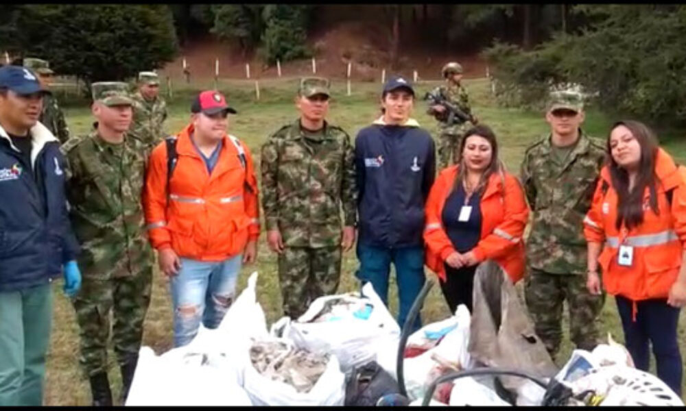 Jornada de Recolección de Basuras en el Embalse Chisacá